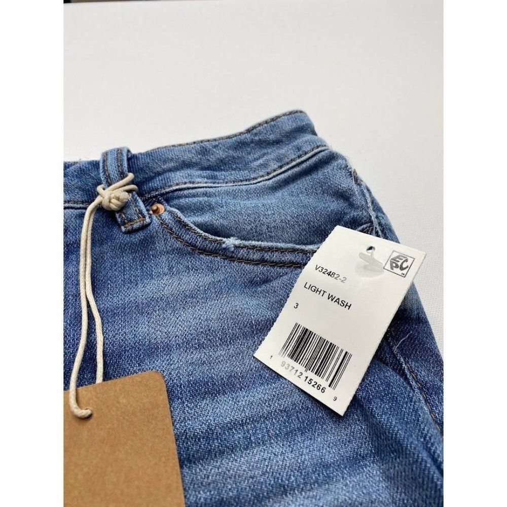 Vanilla Star Bermuda Jean Shorts 3 Juniors' Ripped Frayed‎ Distressed Stretch - Picture 5 of 7